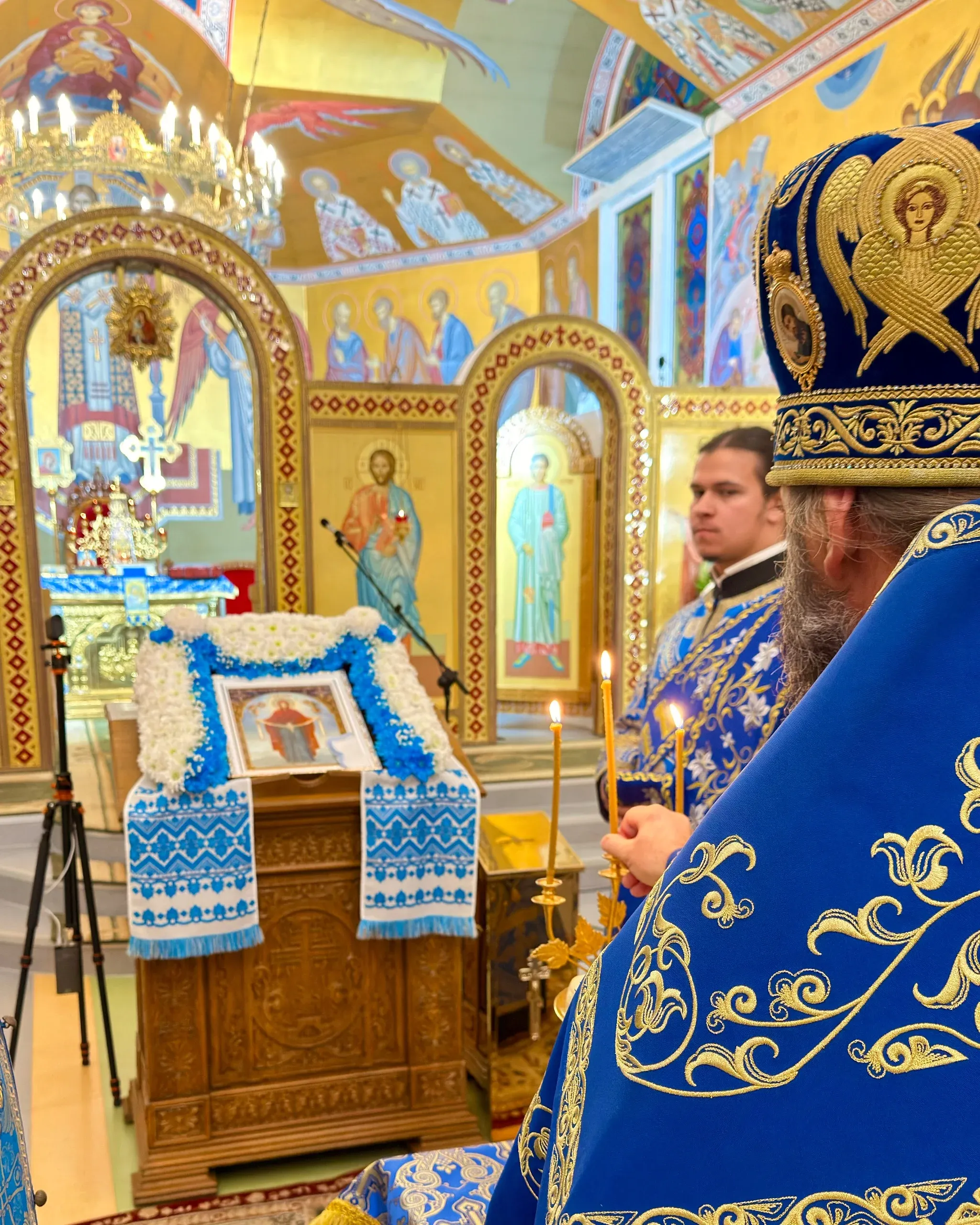 Всенічне бдіння напередодні свята Покрови Пресвятої Богородиці у храмі преподобного Сергія